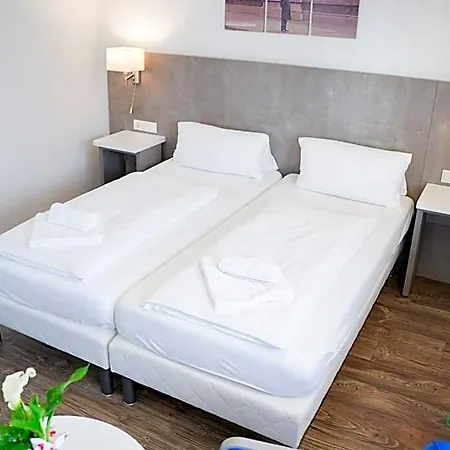 Wiesental Naehe Friedrichshafen * Меккенбойрен
